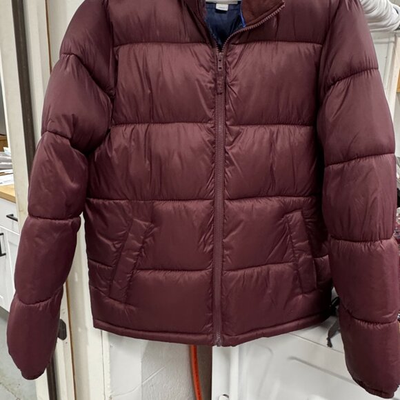 Old Navy Frost Free Puffer Jacket Size Medium - Picture 3 of 12